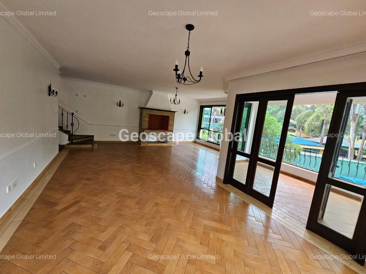 3 Bed House with En Suite in Spring Valley - 12