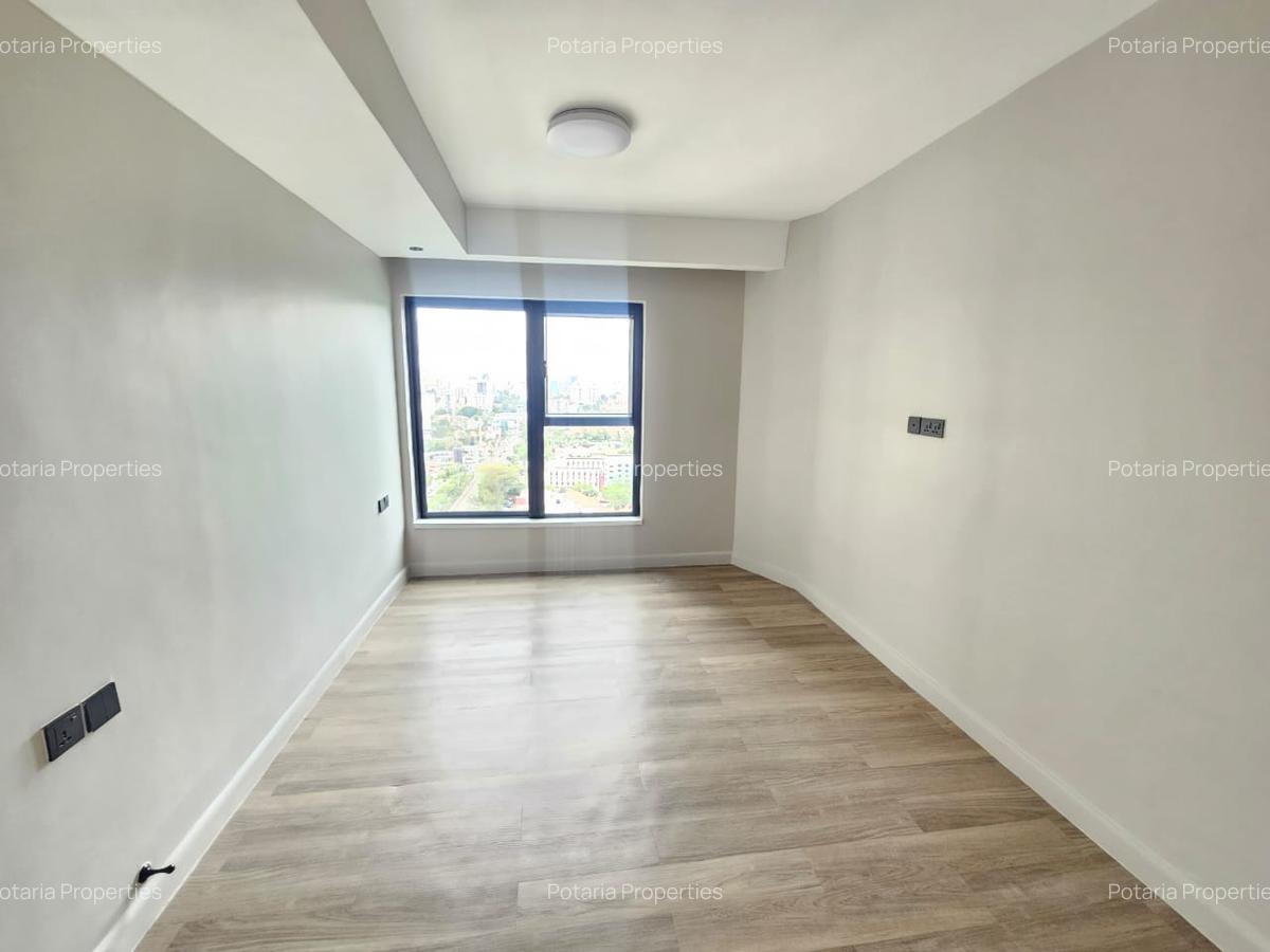 2 Bed Apartment with En Suite in Upper Hill - 11