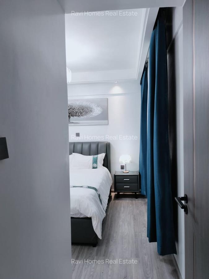 Studio Apartment with Swimming Pool at Wanyee Rd - 3