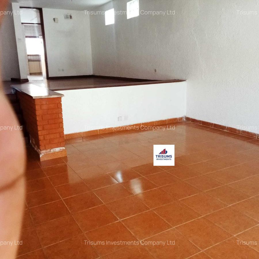 5 Bed Villa with En Suite at Rhapta Road - 1