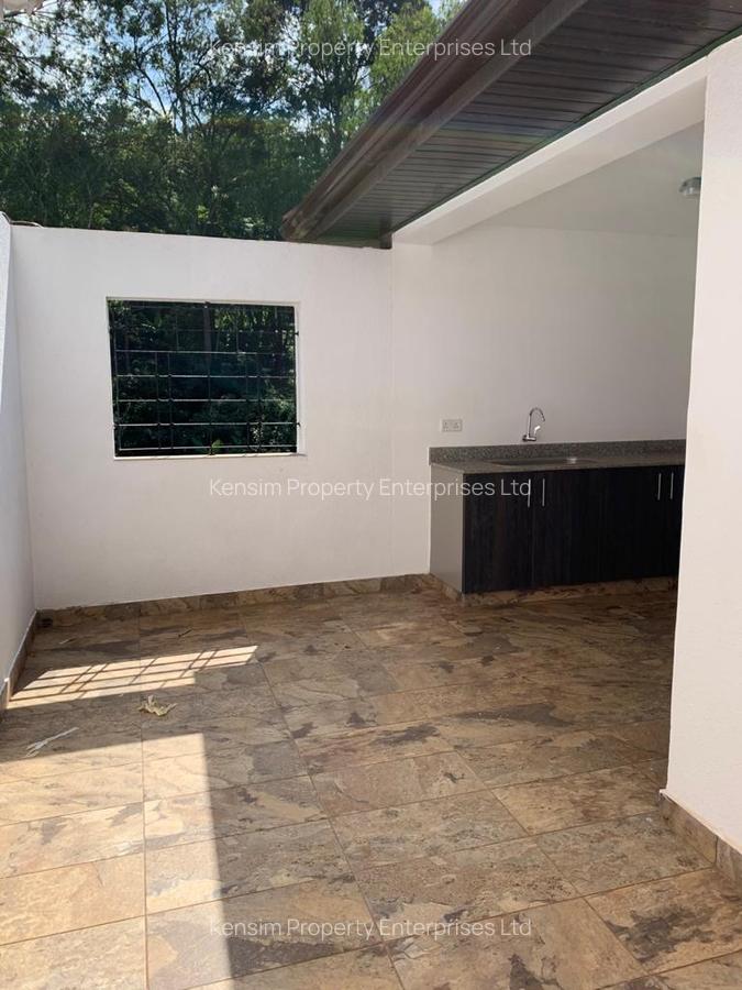 5 Bed Townhouse with En Suite in Kitisuru - 14