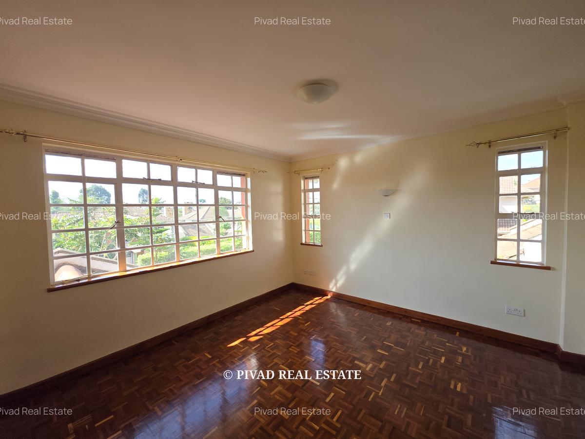 4 Bed Townhouse with Garden in Runda - 8