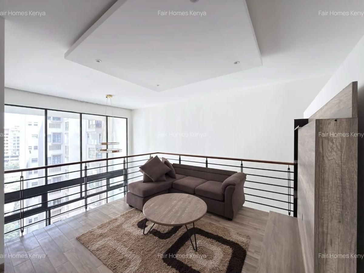 4 Bed Apartment with En Suite at Riverside Drive - 2