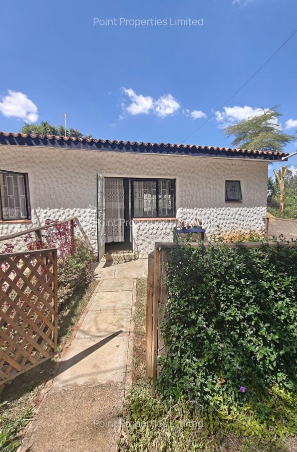 Bedsitter in Karen - 1