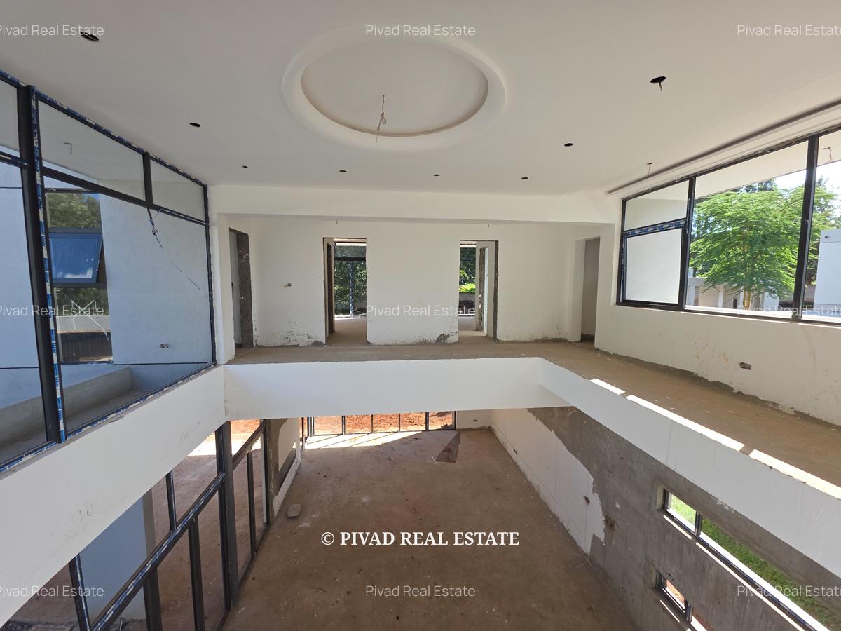 5 Bed House with Swimming Pool in Karen - 8