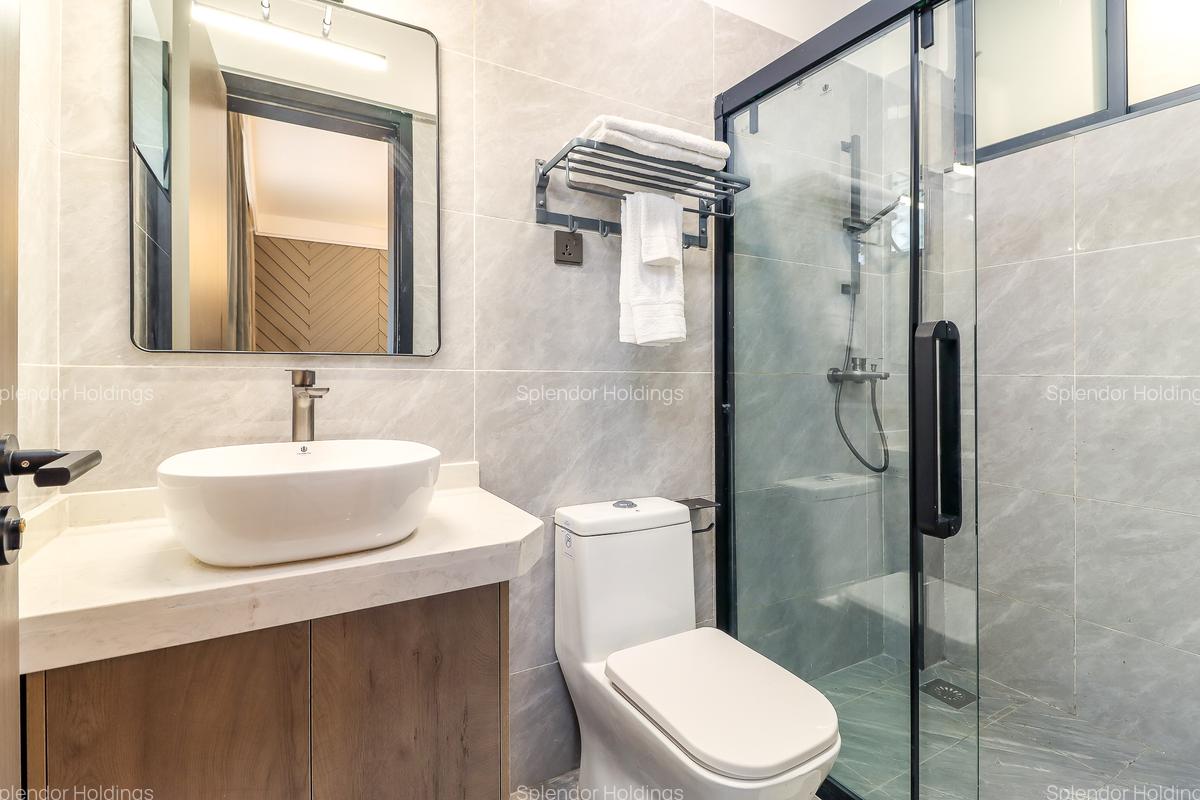 4 Bed Apartment with En Suite in Lavington - 9