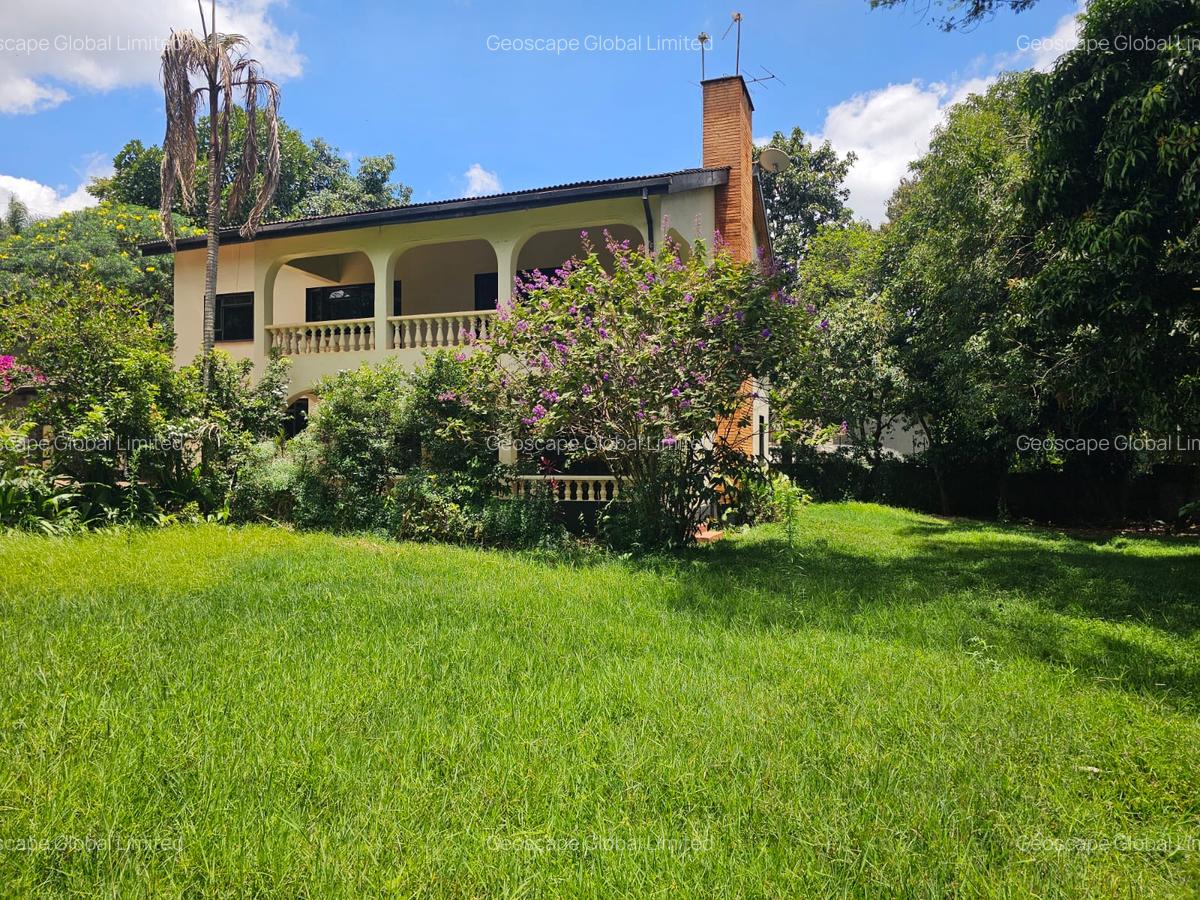 5 Bed House with En Suite in Nyari - 9