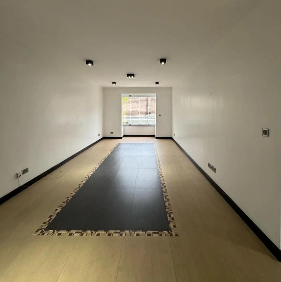 Serviced 3 Bed Apartment with En Suite at Riverside Drive - 11