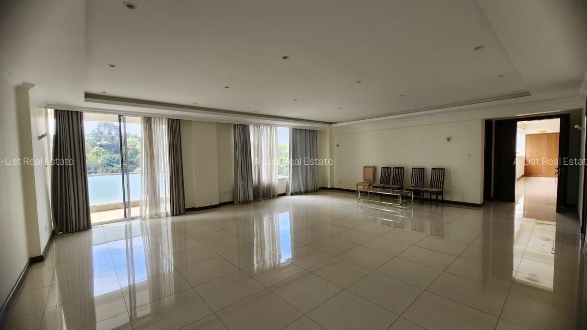 4 Bed Apartment with En Suite at General Mathenge - 3