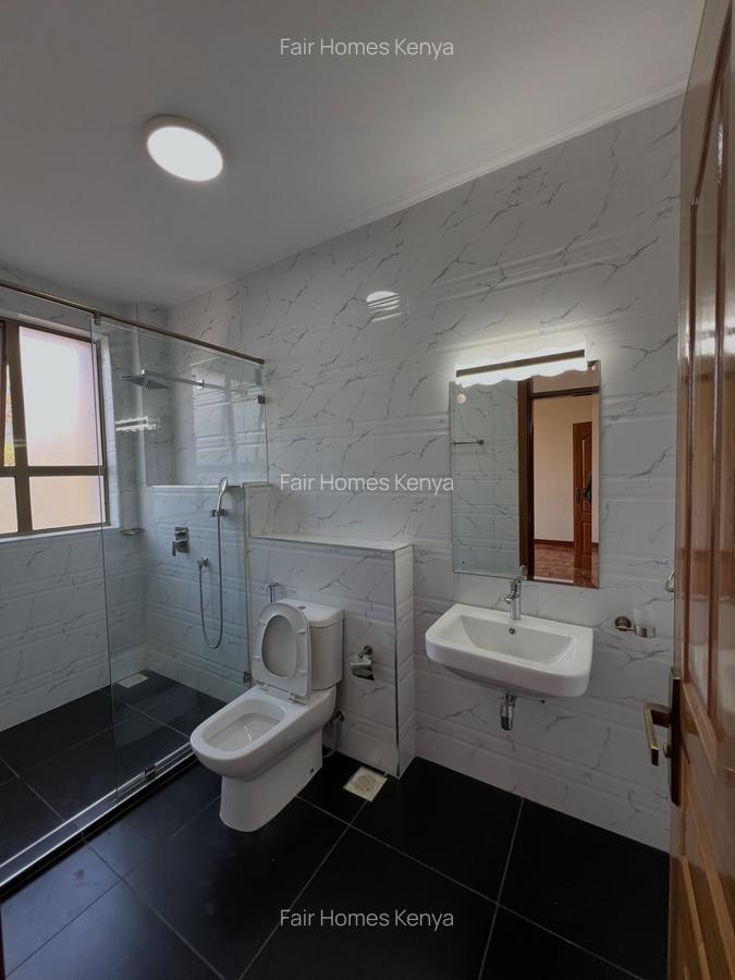 2 Bed Apartment with En Suite at Othaya Road - 5