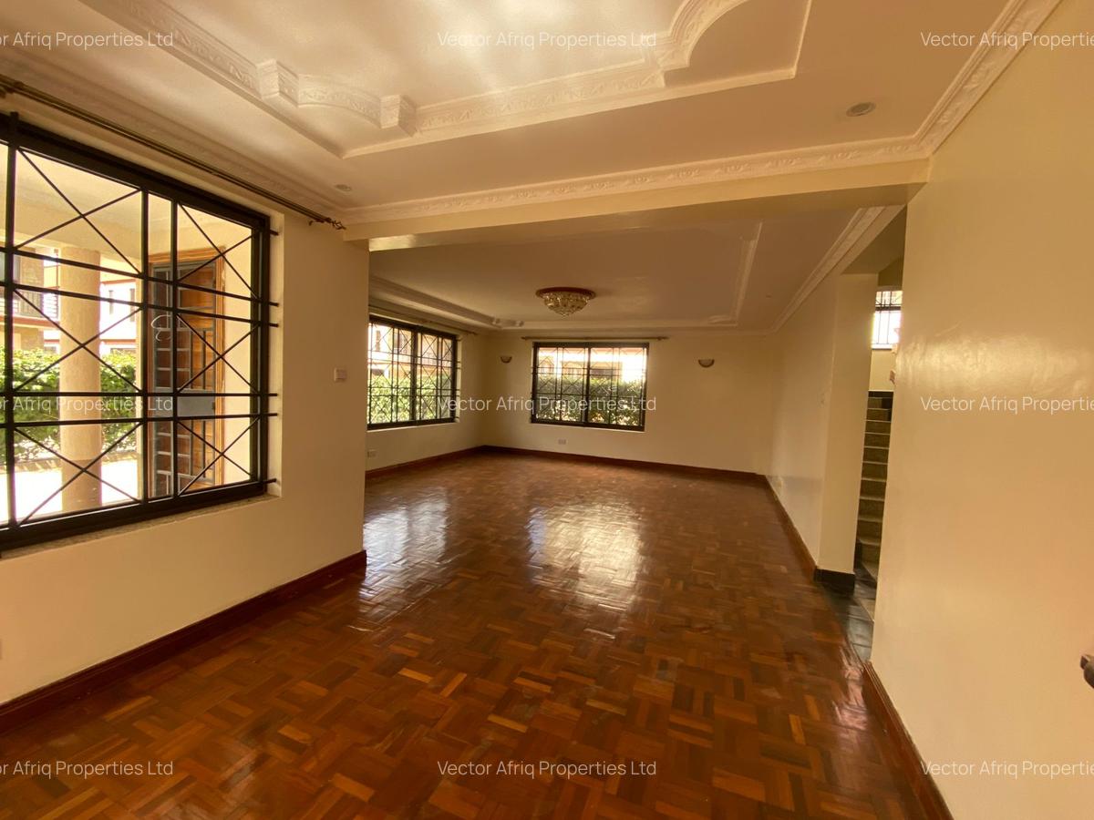 5 Bed House with En Suite in Syokimau - 4