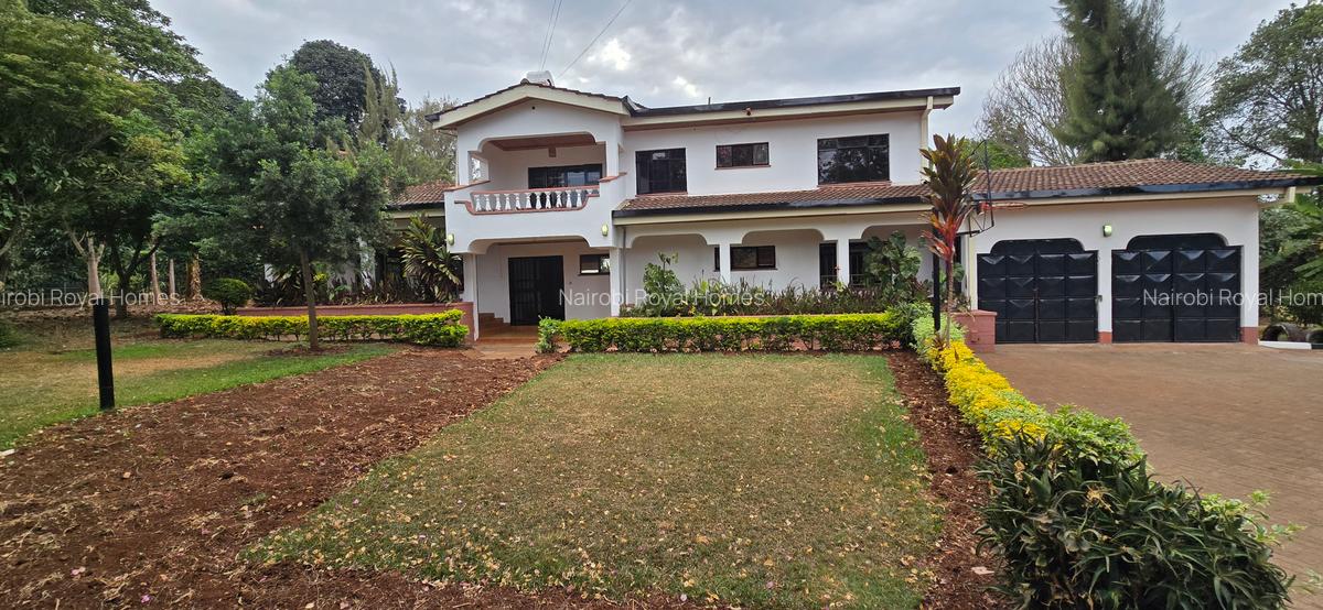 4 Bed House with En Suite at Nyari Close - 3