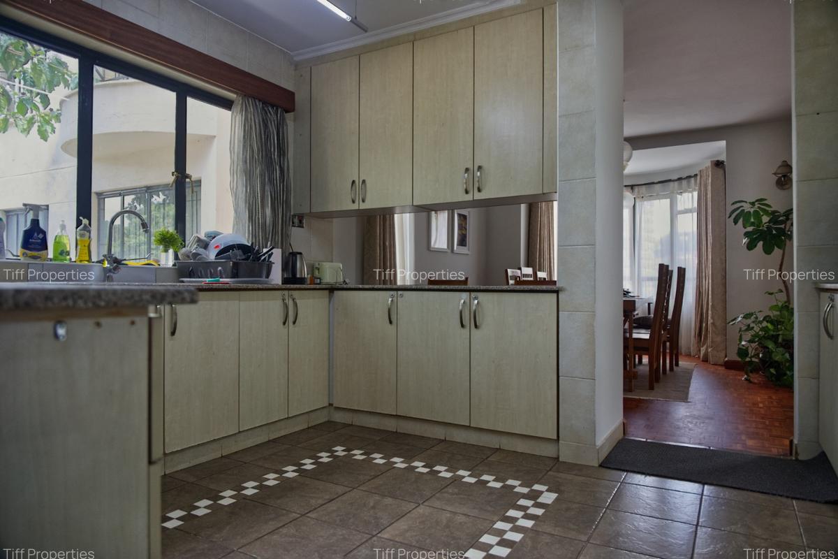 3 Bed Apartment in Lavington - 16