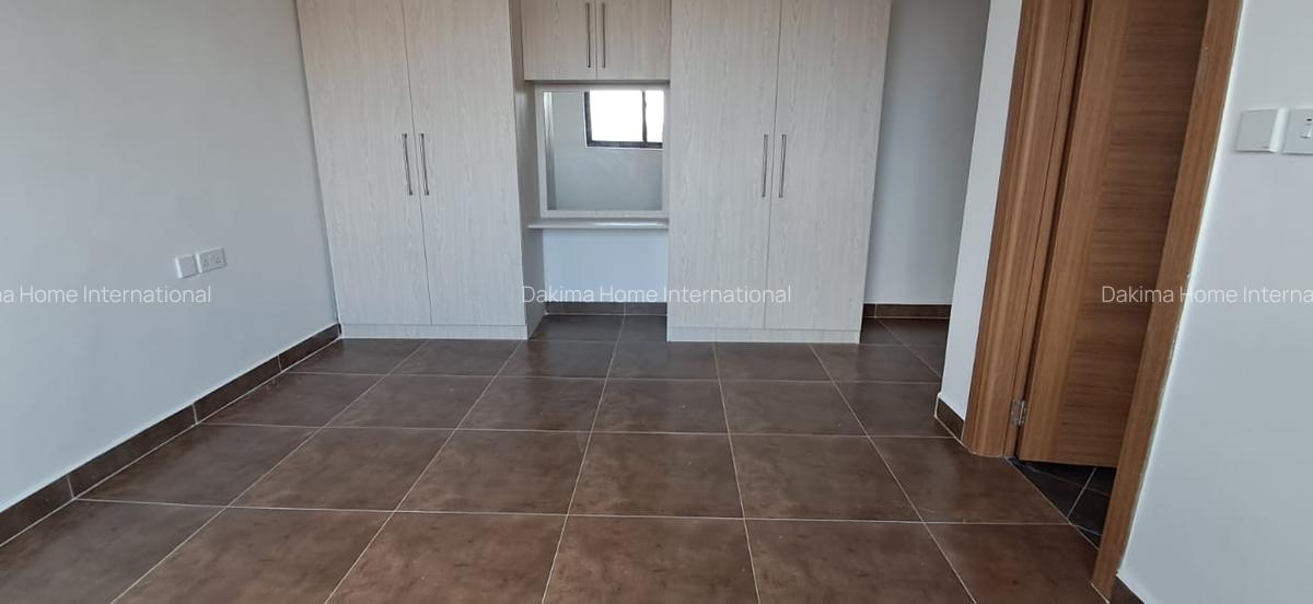 3 Bed Apartment with En Suite in Rhapta Road - 10
