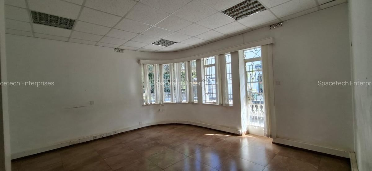 Commercial Property with Fibre Internet in Westlands Area - 16