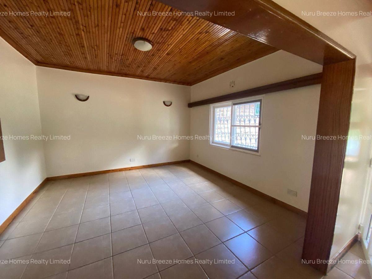 3 Bed House with En Suite in Runda - 13