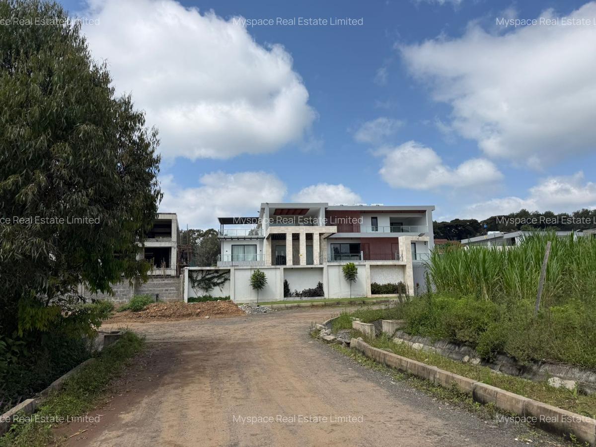 2,500 m² Land in Karen - 1