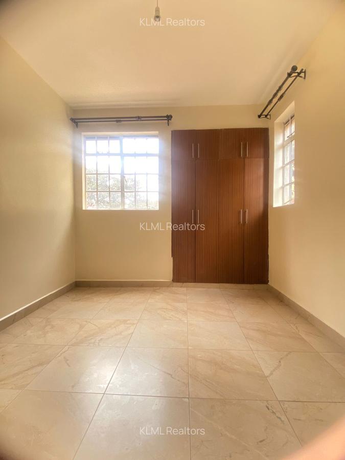 2 Bed Apartment with En Suite at Plainsview - 2
