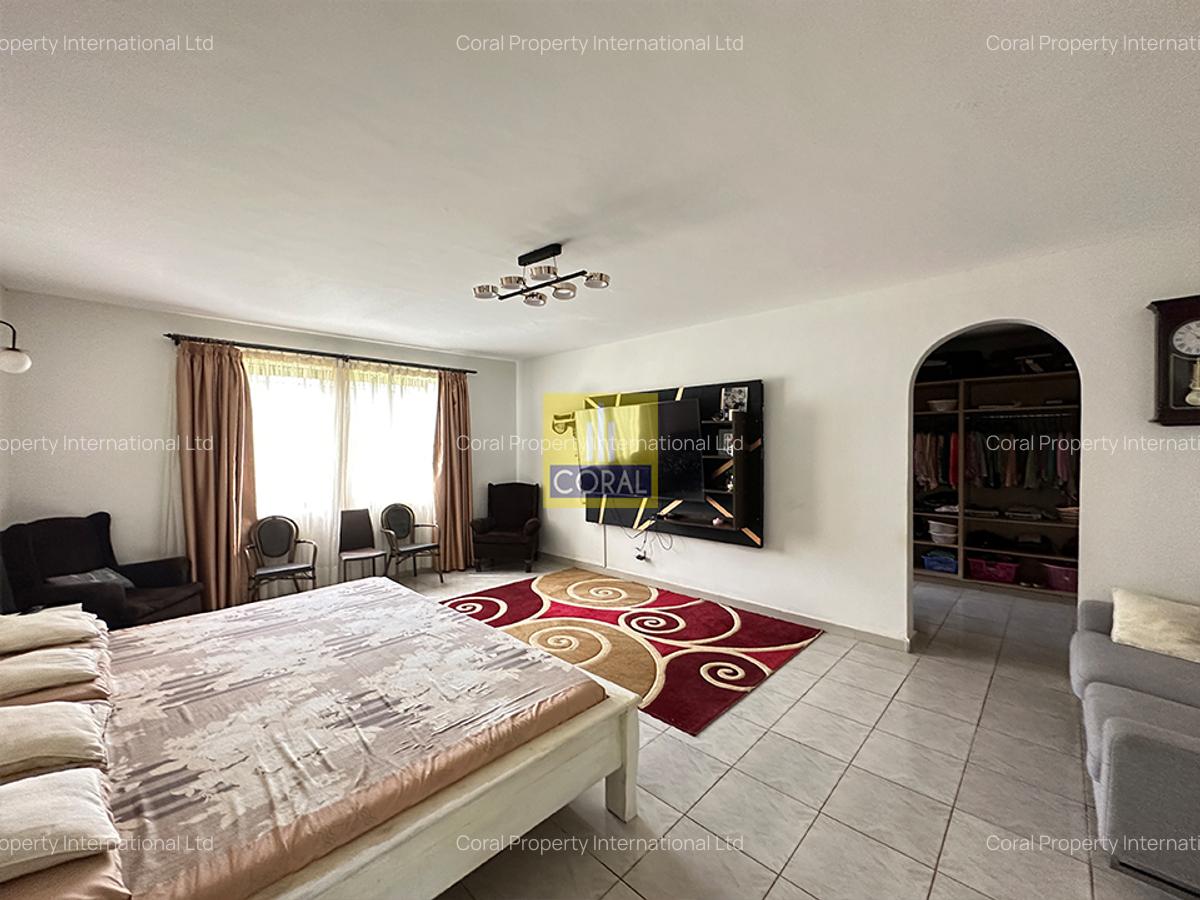6 Bed House in Kiambu Road - 6