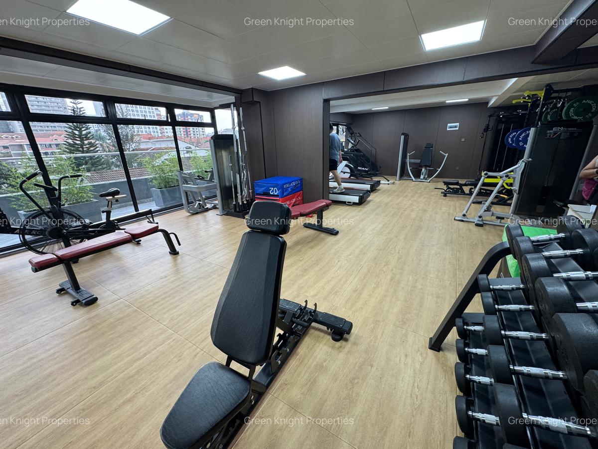 Serviced 2 Bed Apartment with En Suite in Kilimani - 8