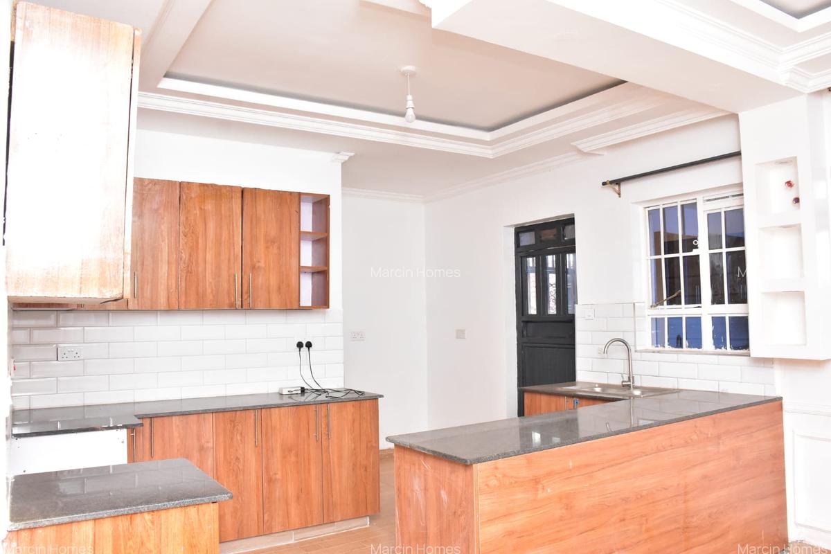 3 Bed House with En Suite at Kenyatta Road - 4