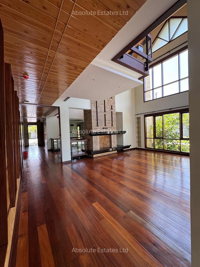 4 Bed Villa with En Suite in Runda - 1