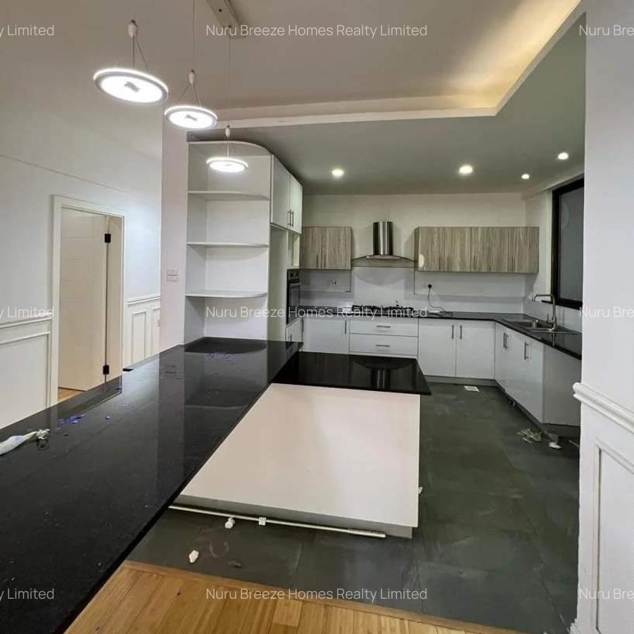 3 Bed Apartment with En Suite in Kileleshwa - 11