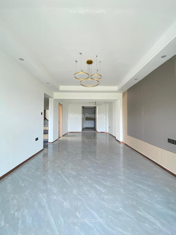 2 Bed Apartment with En Suite at Riverside Drive - 8