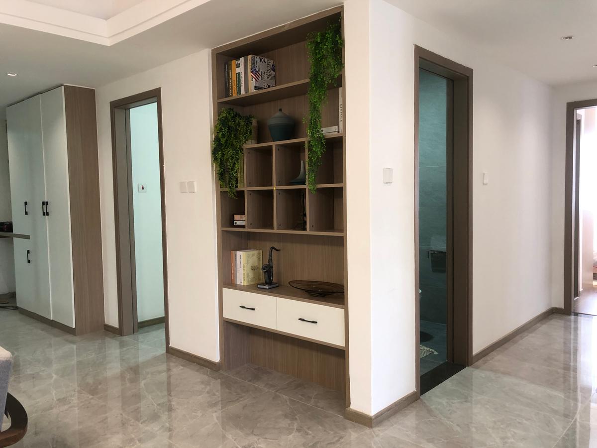 1 Bed Apartment with En Suite at Lavington - 9