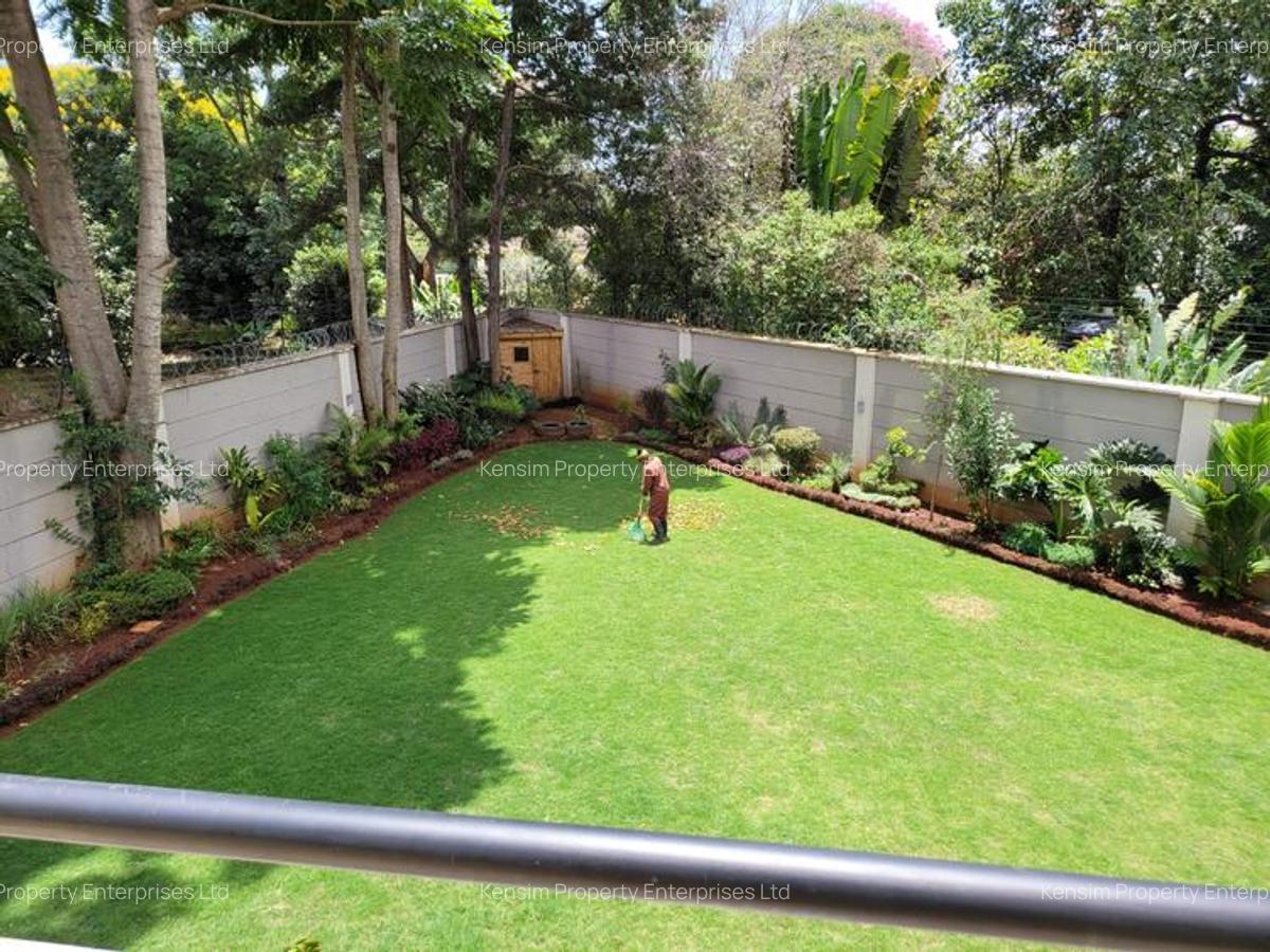 5 Bed Townhouse with En Suite in Lavington - 17