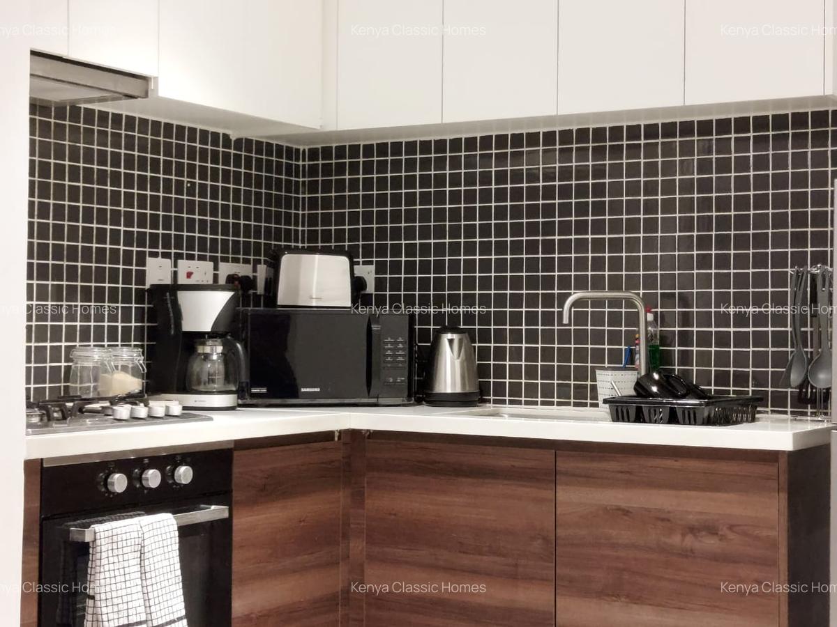 Serviced 2 Bed Apartment with En Suite at Lavington - 6