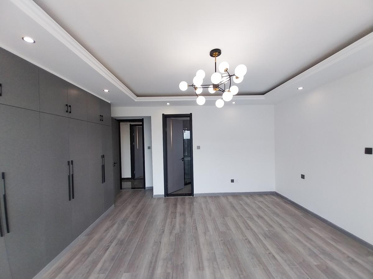 3 Bed Apartment with Swimming Pool in Kileleshwa - 8