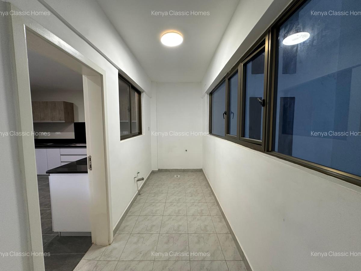 4 Bed Apartment with En Suite at Lavington - 5