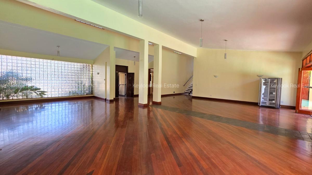 4 Bed House with En Suite at Runda - 11