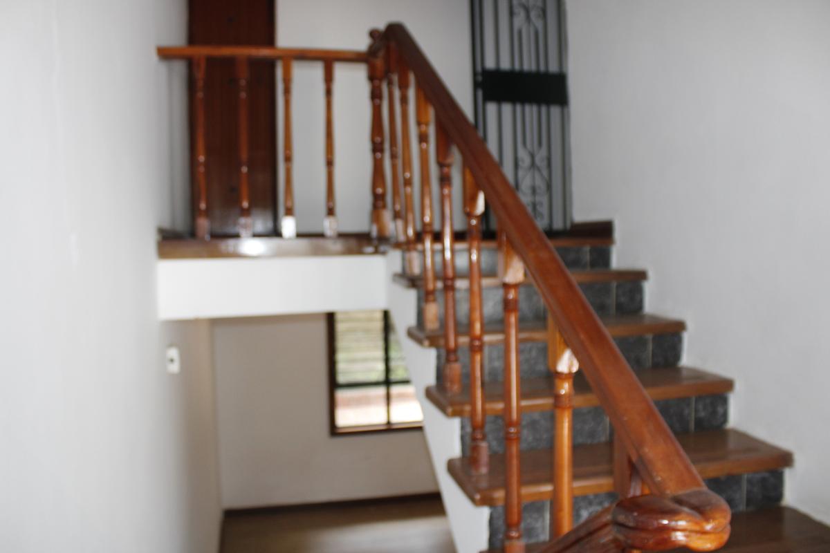 2 Bed Townhouse with En Suite in Kileleshwa - 3