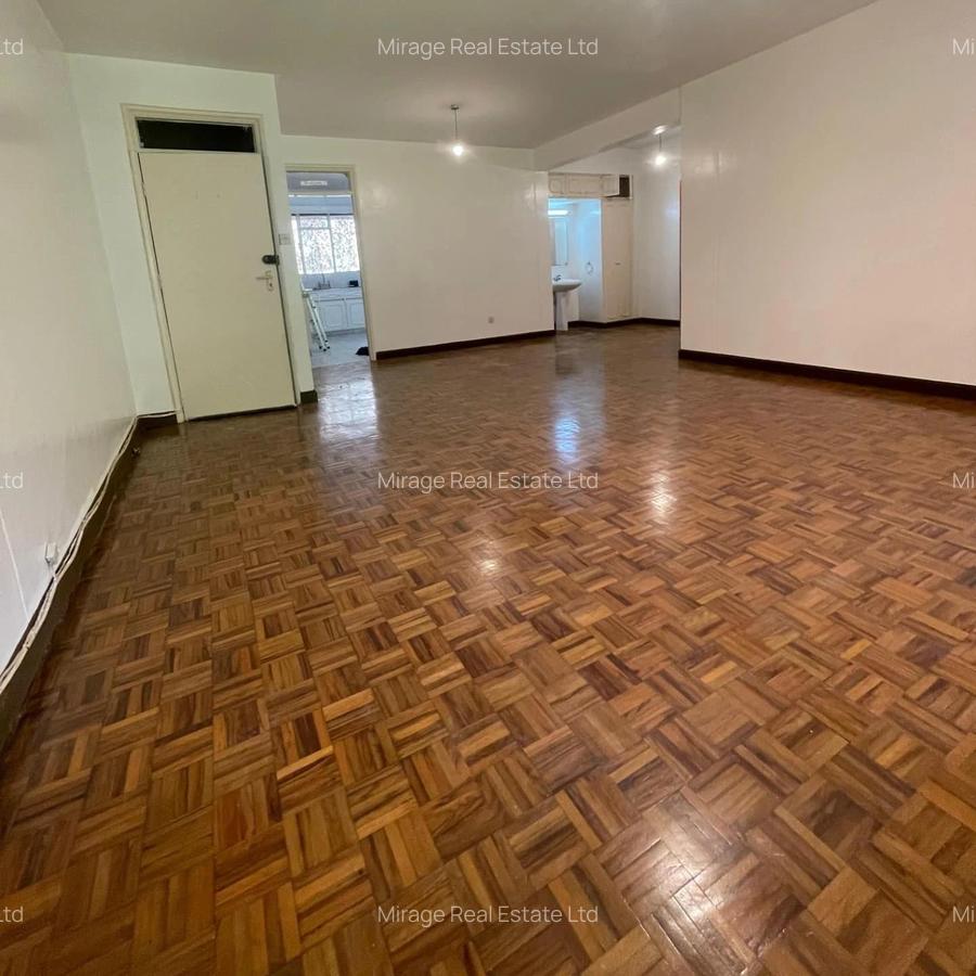 4 Bed Apartment with Parking in Riverside - 3