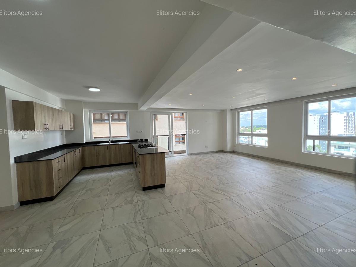 4 Bed Apartment with En Suite at General Mathenge - 3