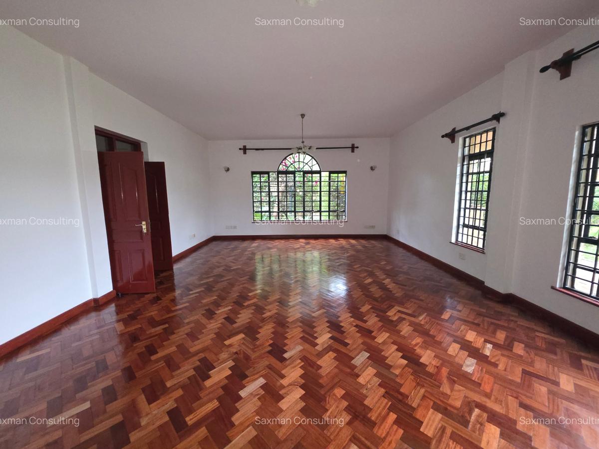 4 Bed House with En Suite in Kitisuru - 1