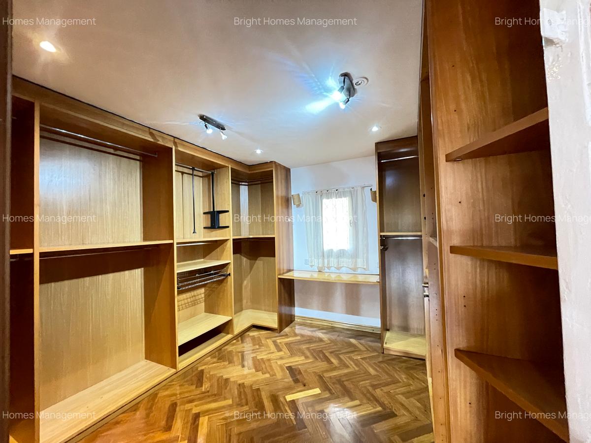 4 Bed Villa with Swimming Pool in Thigiri - 14