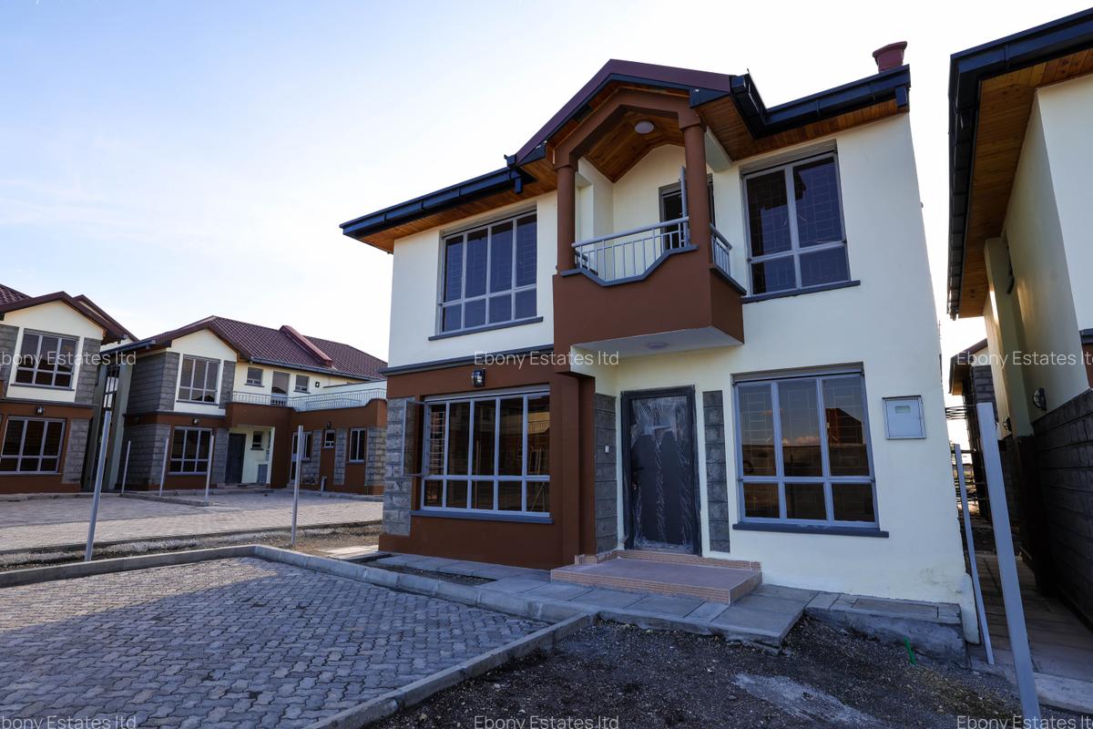 4 Bed Townhouse with En Suite at Enkasiti Kimalat - 15