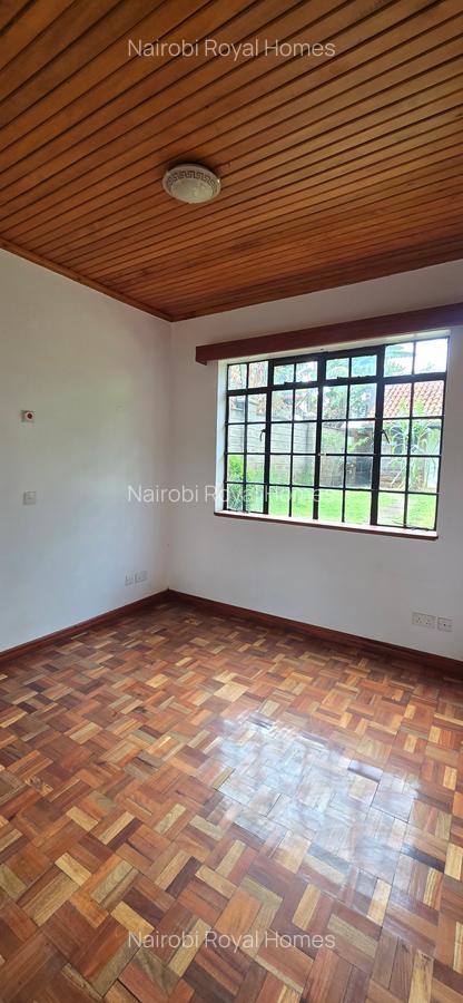 5 Bed Townhouse with En Suite at Ndoto Road - 7