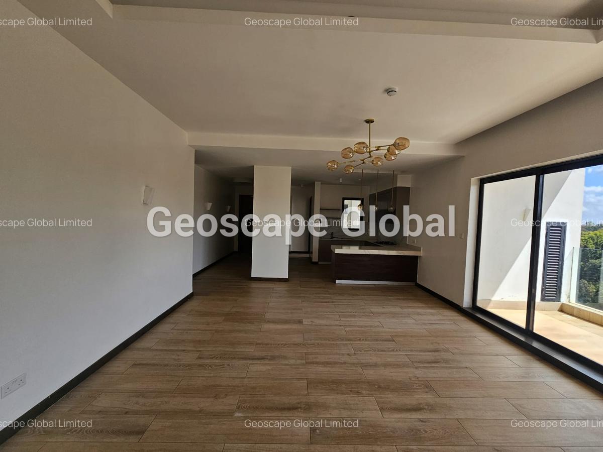 3 Bed Apartment with En Suite in Rosslyn - 9