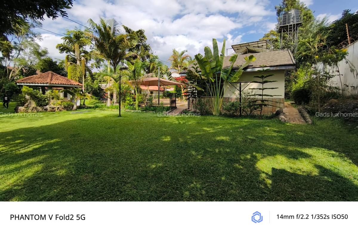 5 Bed Villa with En Suite at Runda - 4