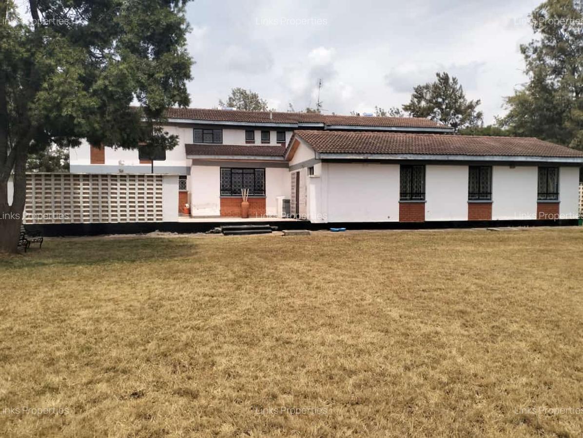 4 Bed Townhouse with En Suite at Karen - 7