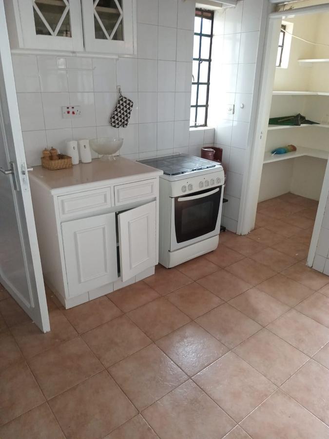 2 Bed Apartment with En Suite at Westlands - 6