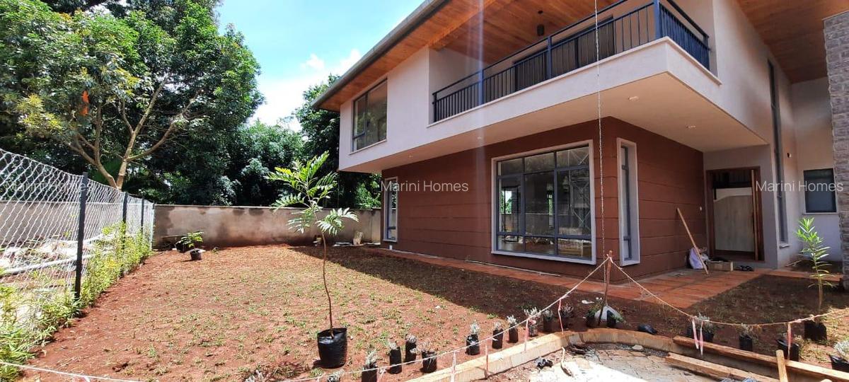 5 Bed Townhouse with En Suite in Lavington - 2