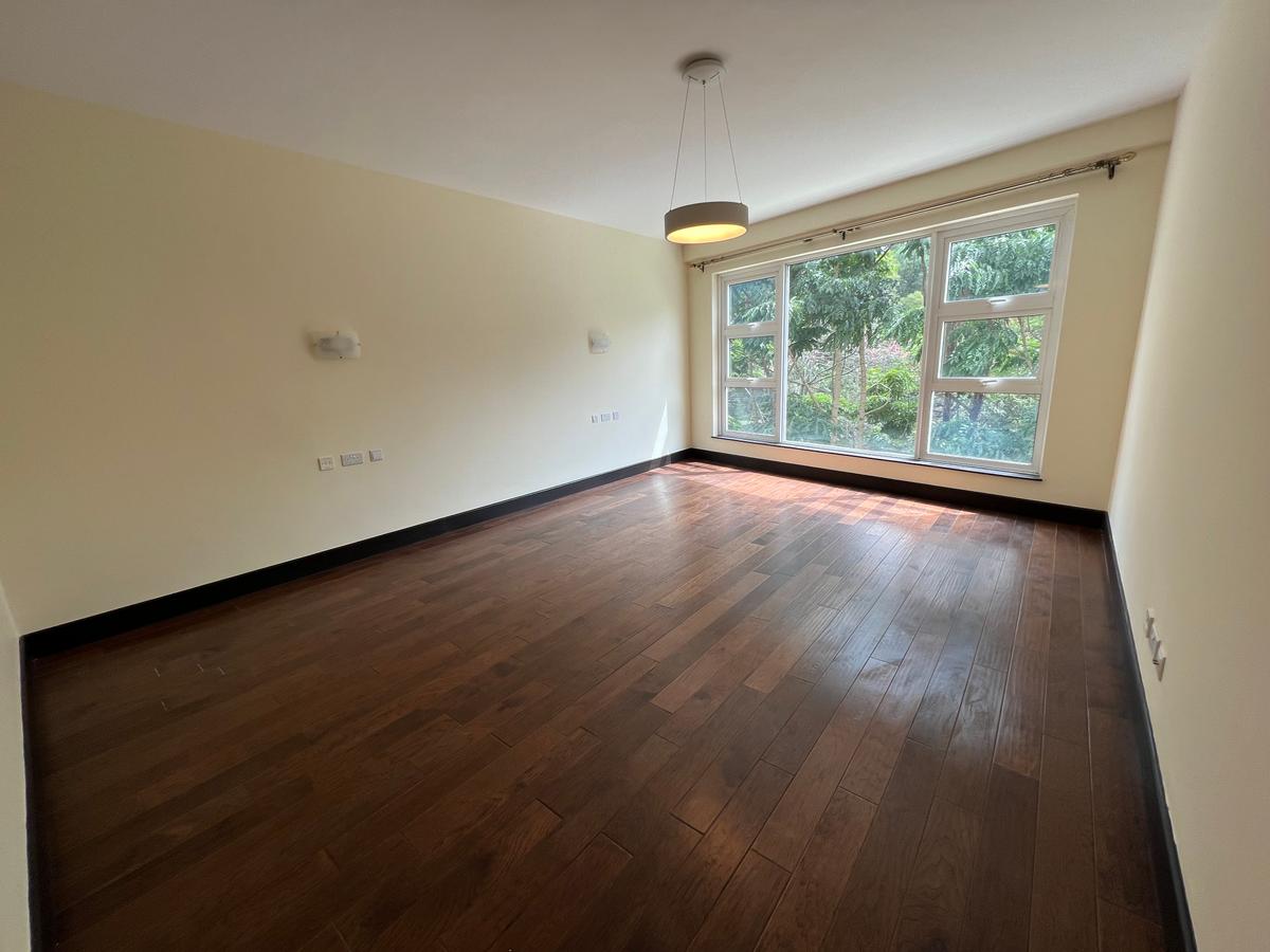 4 Bed Apartment with En Suite in General Mathenge - 5