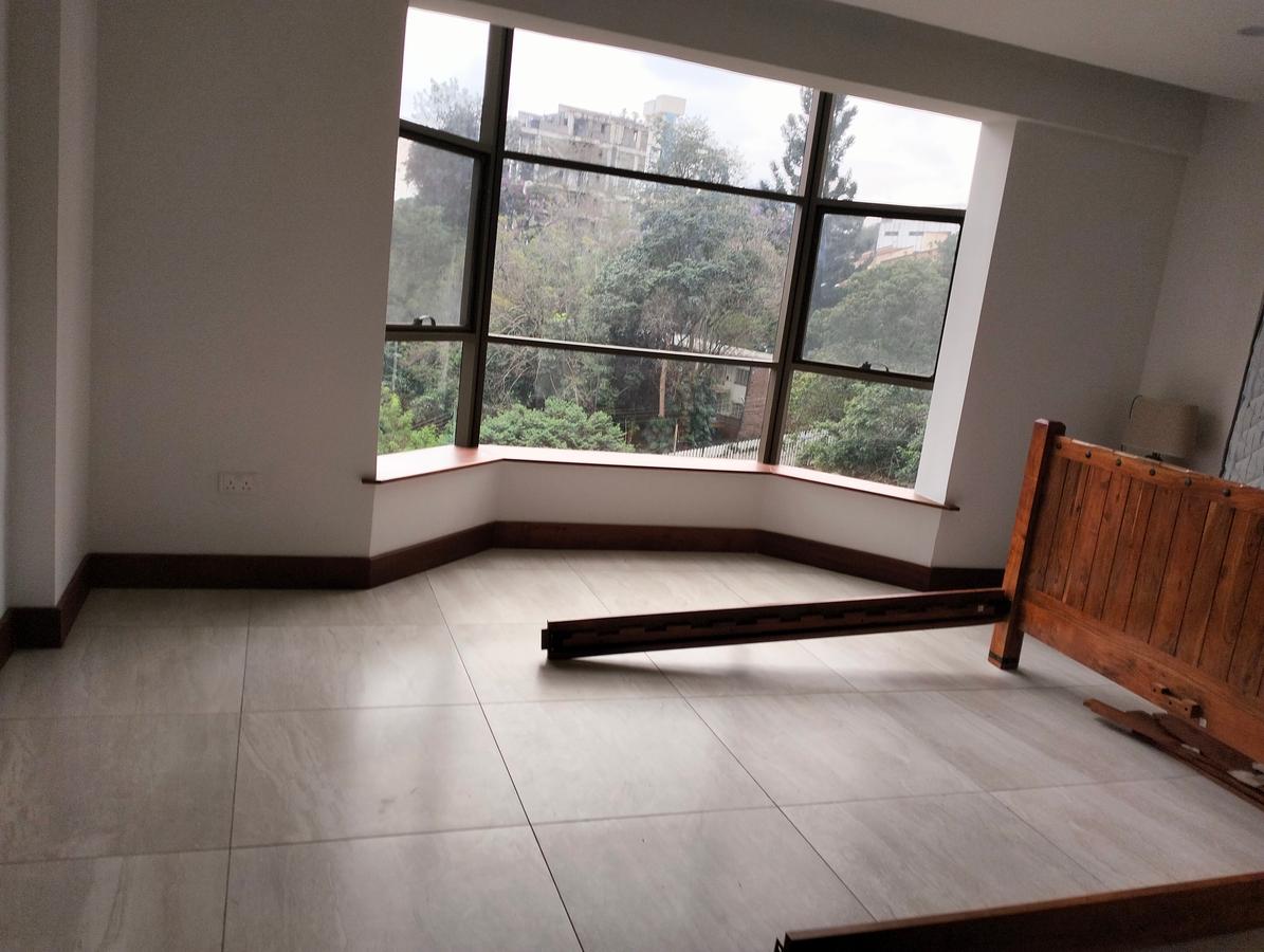 3 Bed Apartment with En Suite in Westlands Area - 6