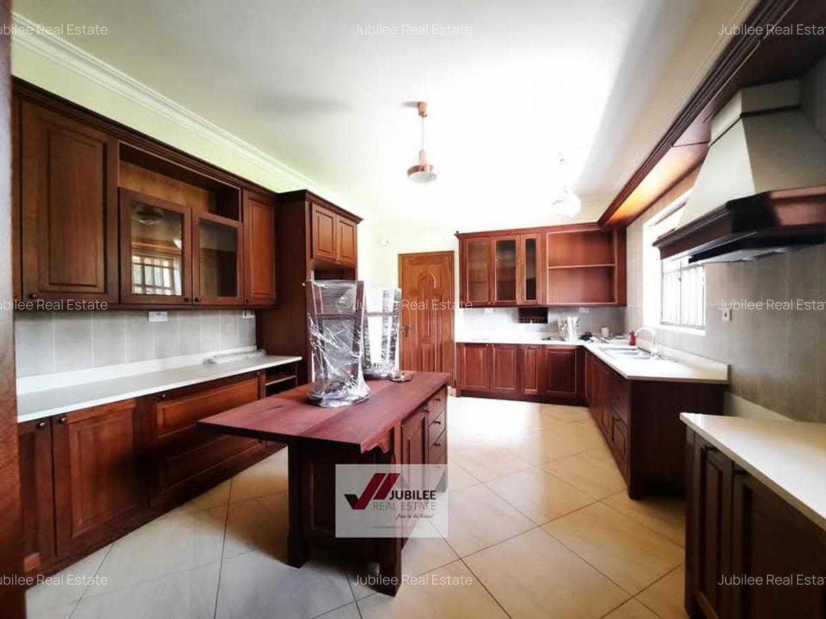 5 Bed House with En Suite in Thigiri - 13