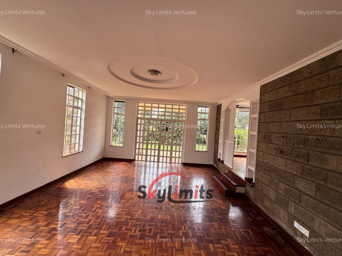 4 Bed Townhouse with En Suite at Redhill Rd - 3